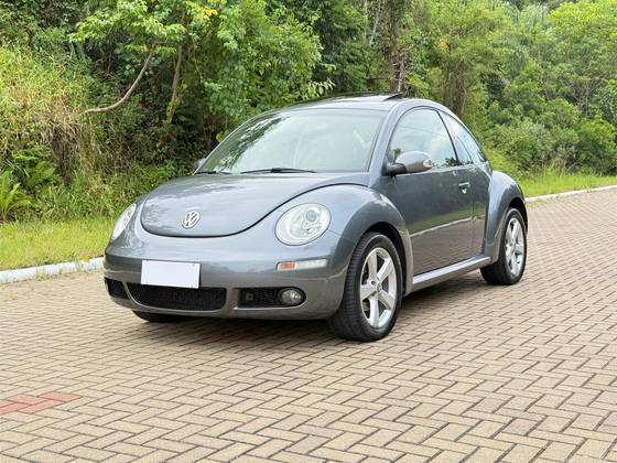 VOLKSWAGEN NEW BEETLE 2.0 MI 8V GASOLINA 2P TIPTRONIC